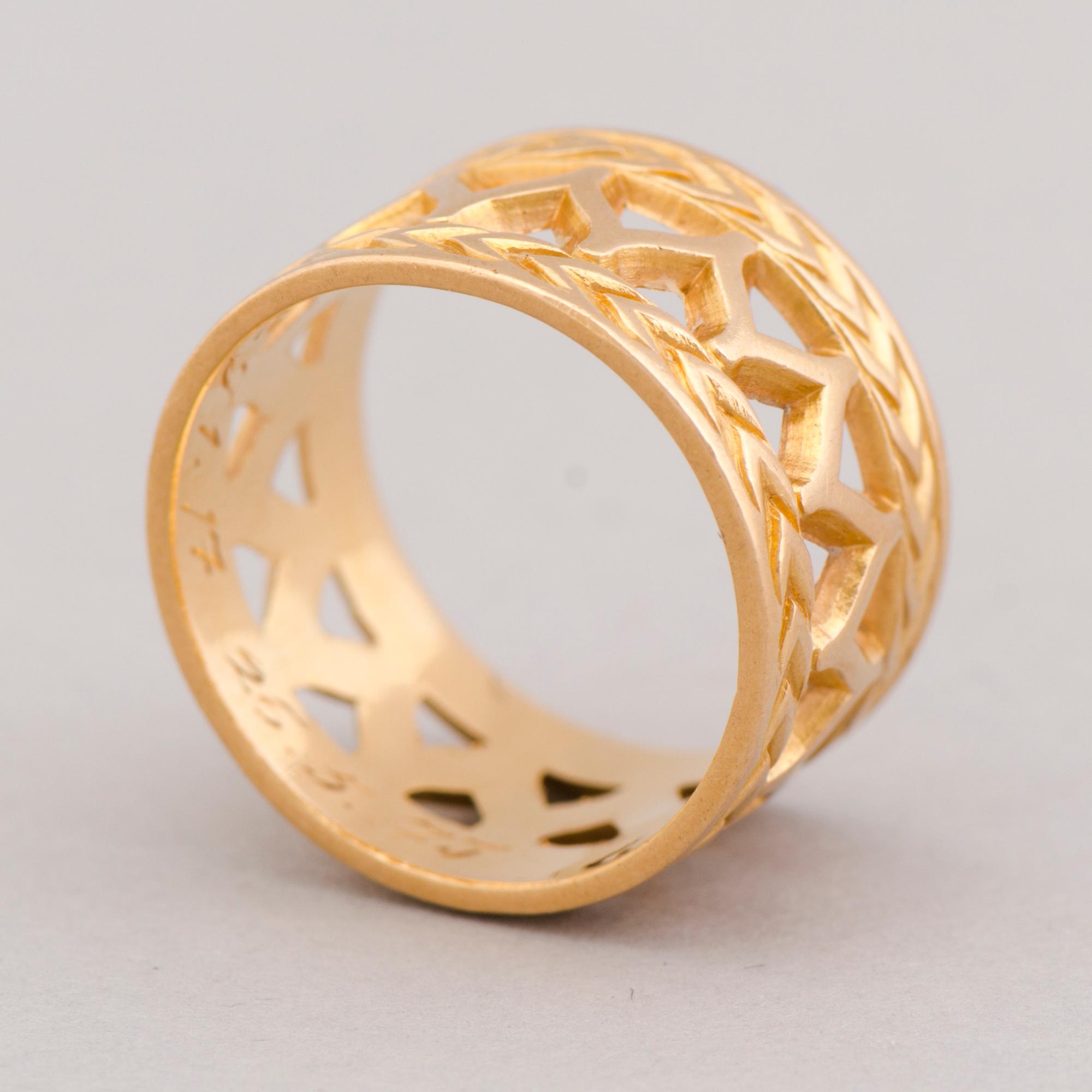 RING, 18K guld. "Uskelan sormus", Kalevala Koru 1970.