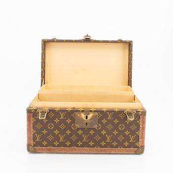 Louis Vuitton, "Boite à Flacons", beauty box.