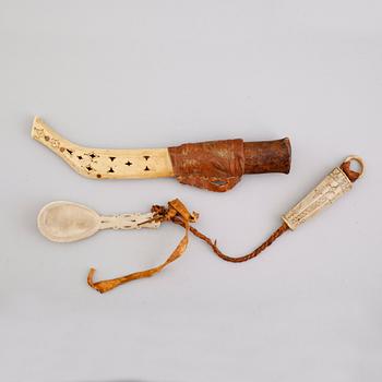 SAMEKNIV samt SKED, kniv med monogram NN, 1900-talets första hälft.