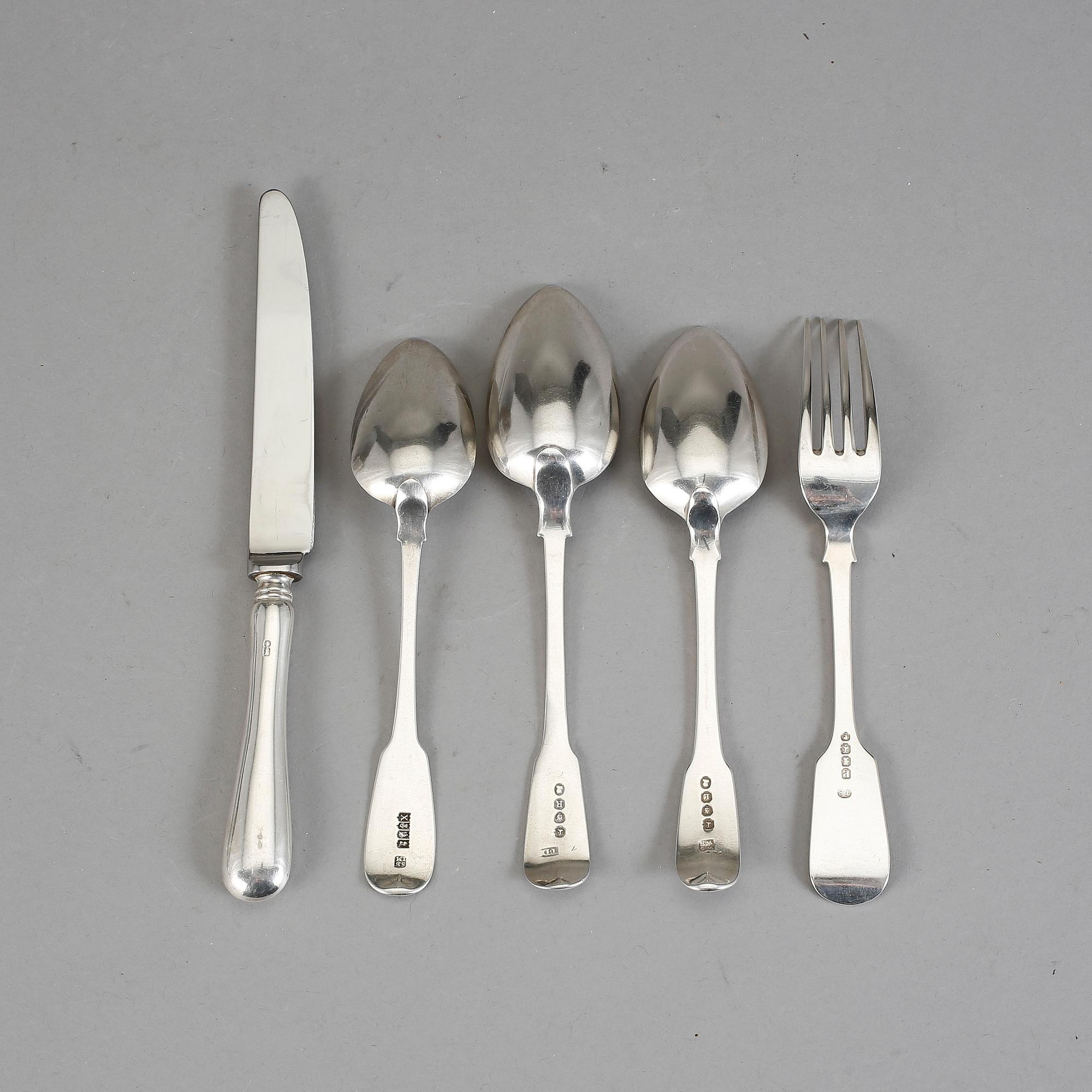 BESTICK, 23 st, silver, England. Vikt ca 1200 g inklusive blad.