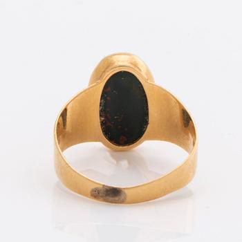 2 RINGS 18K gold, amethystes and bloodstone.