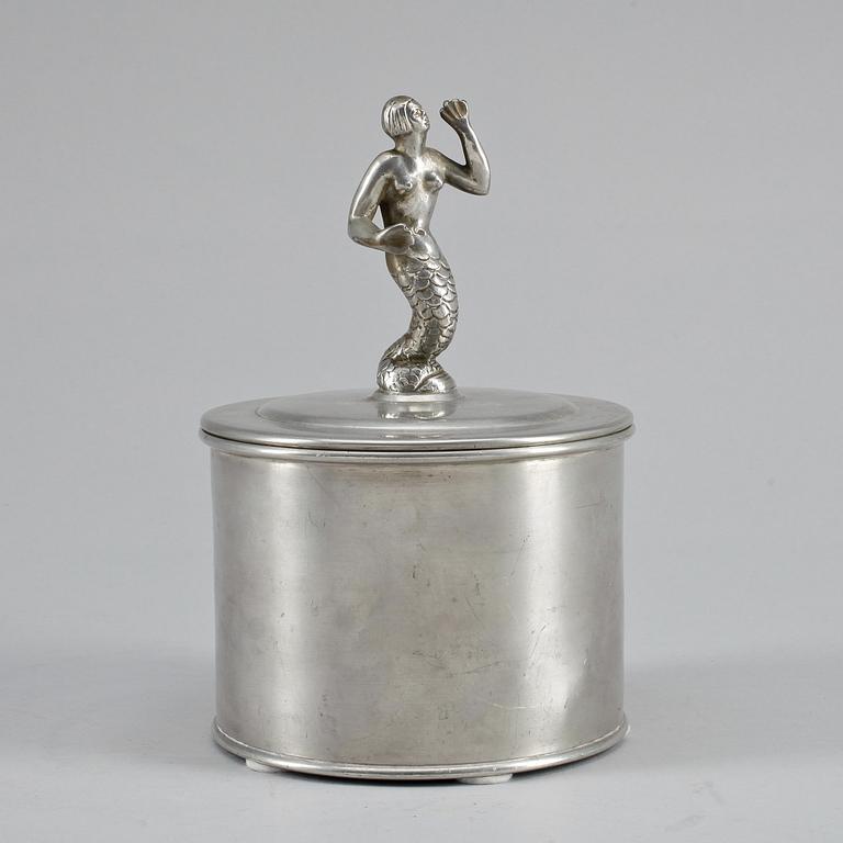 NILS FOUGSTEDT, burk med lock, Firma Svenskt Tenn Stockholm 1928.