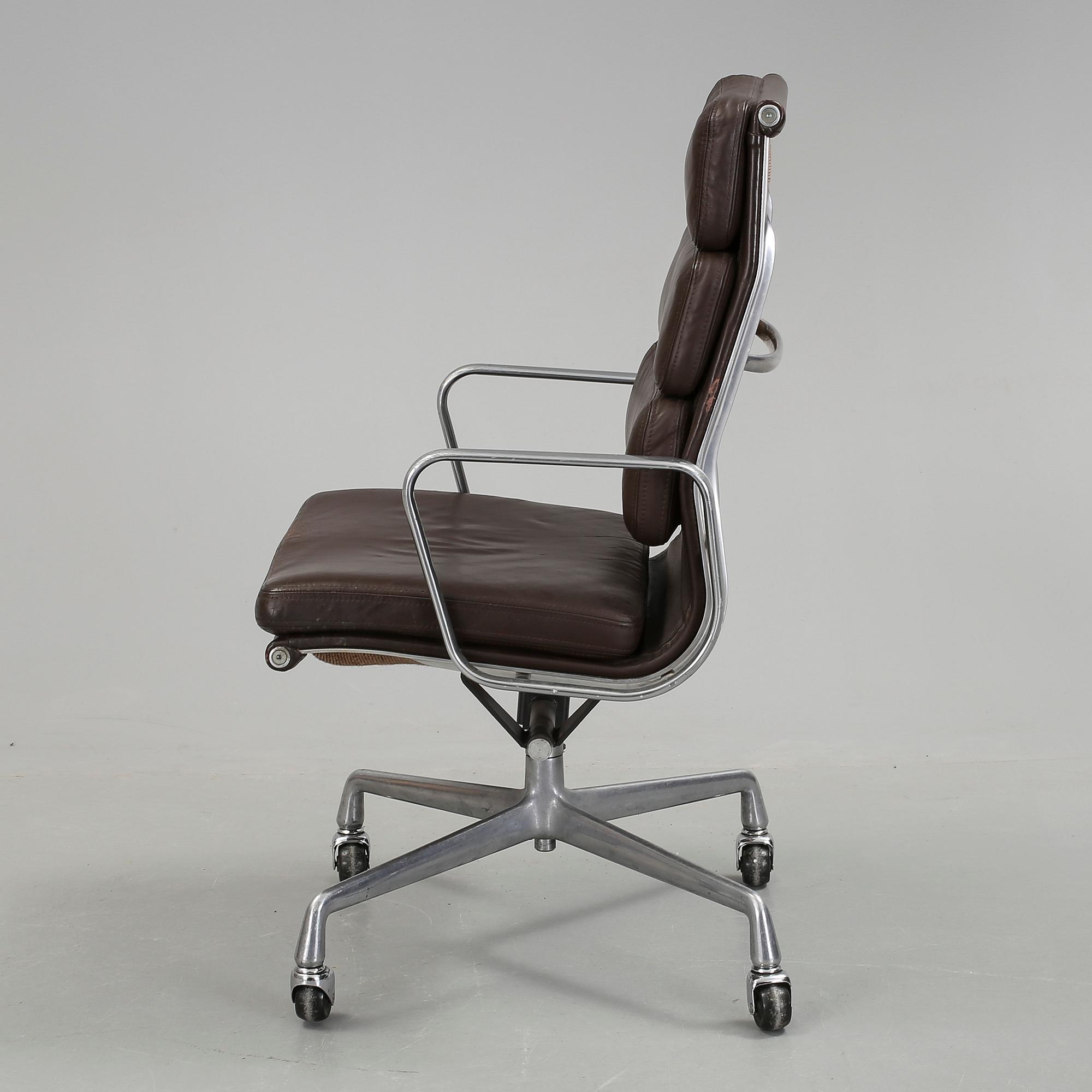 KONTORSSTOL, EA 217/Softpad, Charles and Ray Eames, , Herman Miller, USA.