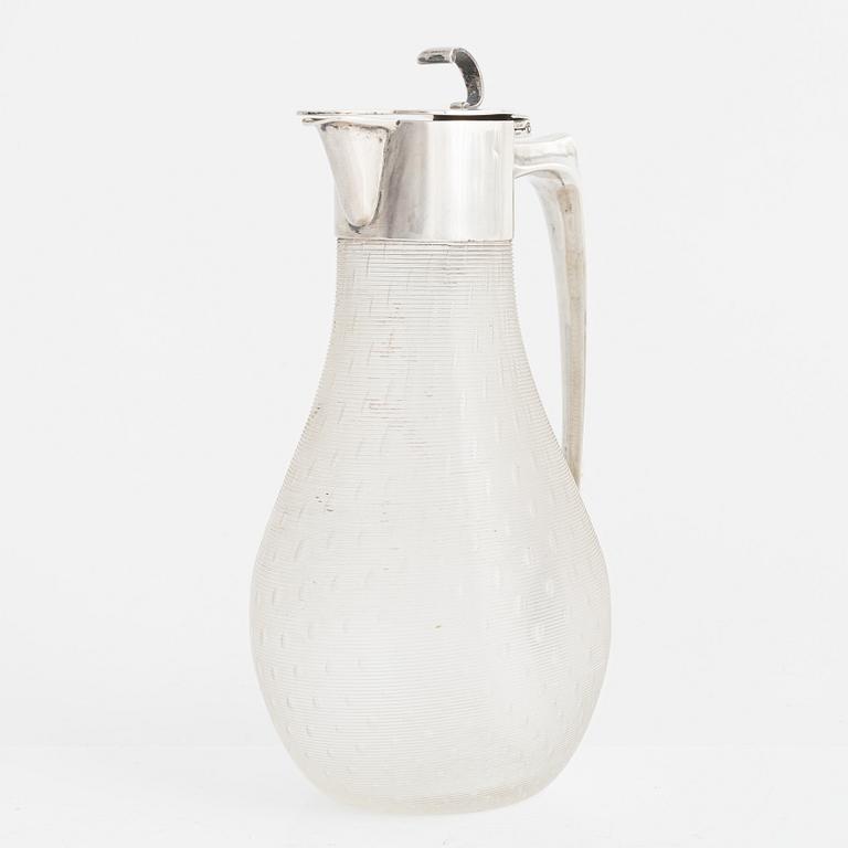 Silver and glass decanter, Gebrüder Deyhle, Schwäbisch Gmünd, Germany, around 1910.