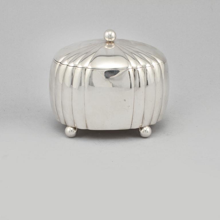 SOCKERSKRIN, silver, Polen, 1900-talets andra hälft vikt 370 gram.