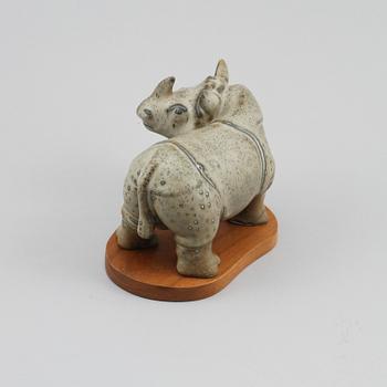 FIGURIN, stengods, Gunnar Nylund, Rörstrand, 1900-talets andra hälft.