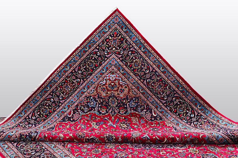 Matto, Mashad, ca 395 x 295 cm.