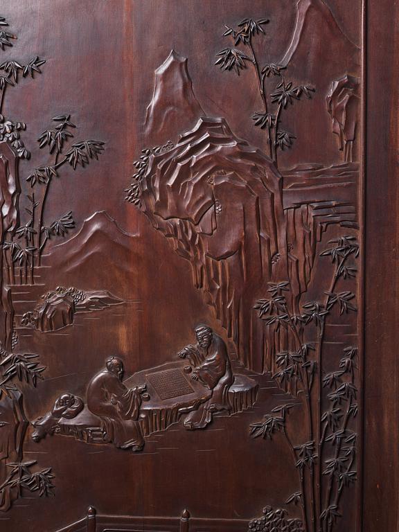 Two wooden panels, Qing dynasty, circa 1900.