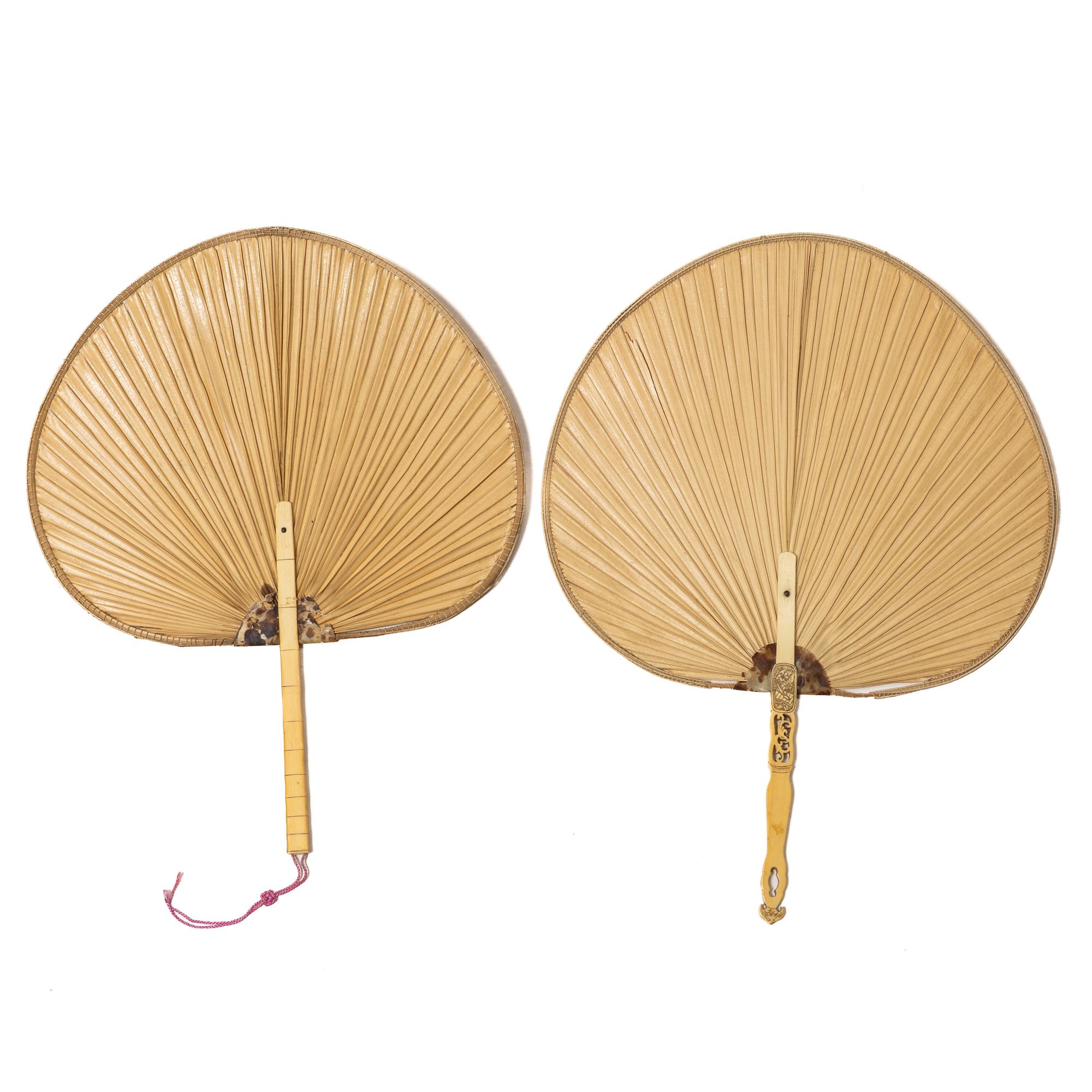 Fläktor, 12 stycken, papp. Sen Qingdynasti/tidigt 1900-tal.