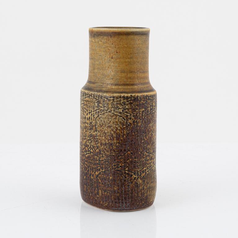 Stig Lindberg, a stoneware vase, Gustavsbergs studio, 1975.