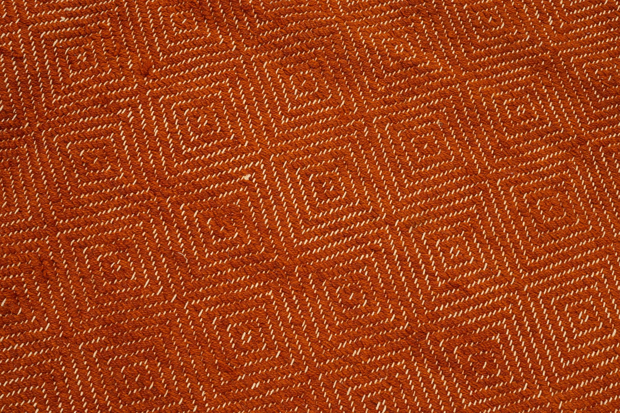 Matta, slätväv ryarelief, ca 200 x 190 cm.