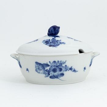 Royal Copenhagen, servisdelar, 18 st, "Blå Blomst",