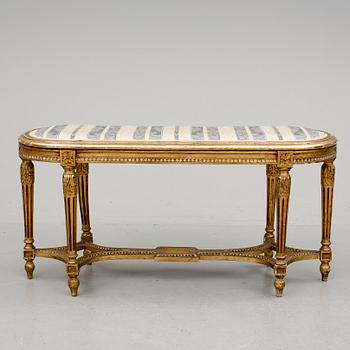 BANKETT, Louis XVI-stil, 1900-talets första hälft.