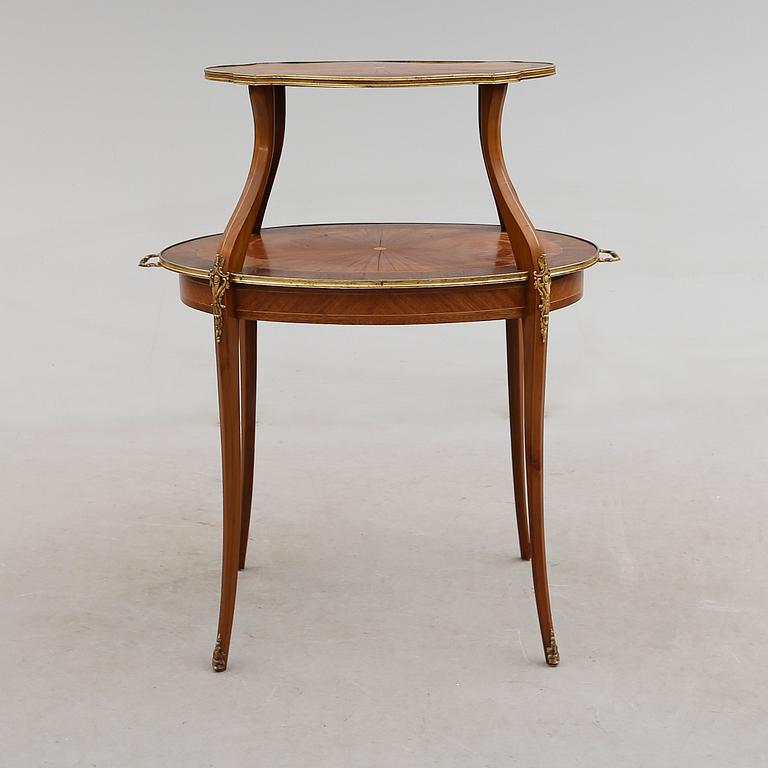 BRICKBORD, 1900-talets första hälft.