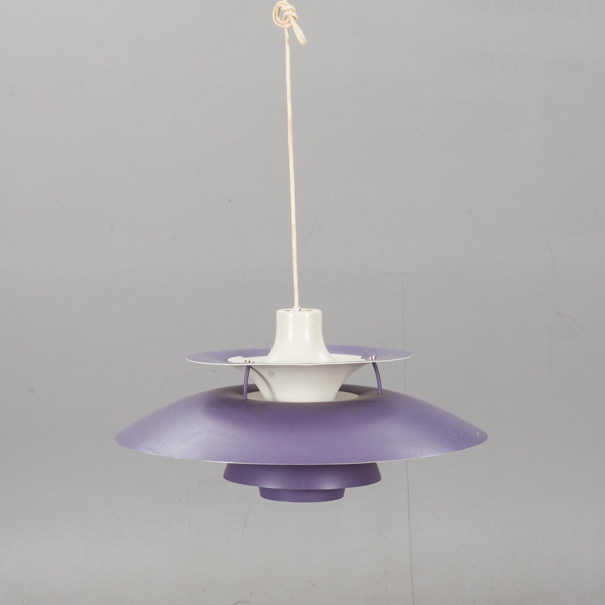 TAKLAMPA, "PH 5", Poul Henningsen för Louis Poulsen Danmark.