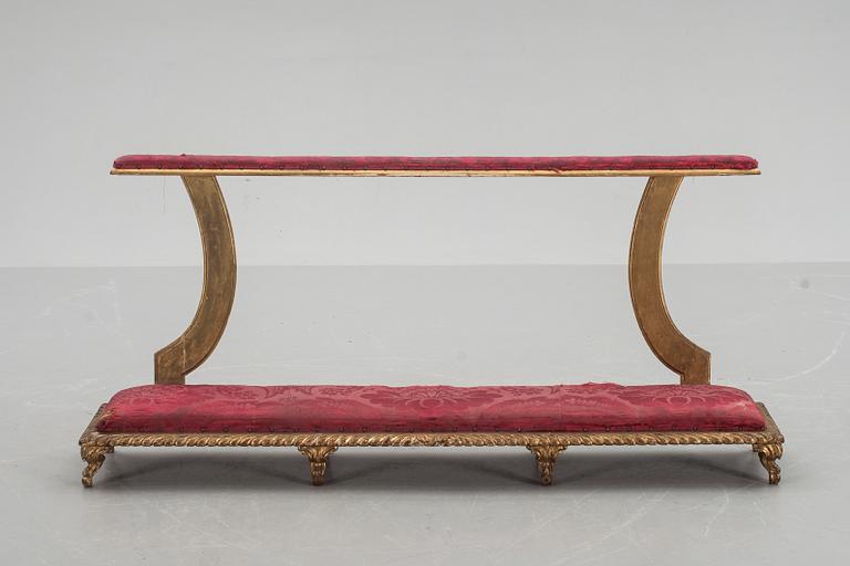 BÖNEPALL, 1800-tal.