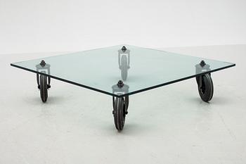 SOFFBORD, "Tavolo con ruote", Gae Aulenti, Fontana Arte, Italien.