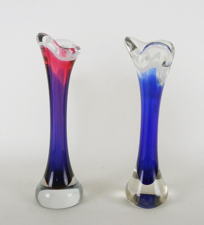 VASER,  2 st, glas, Paul Kedelv, Flygfors.