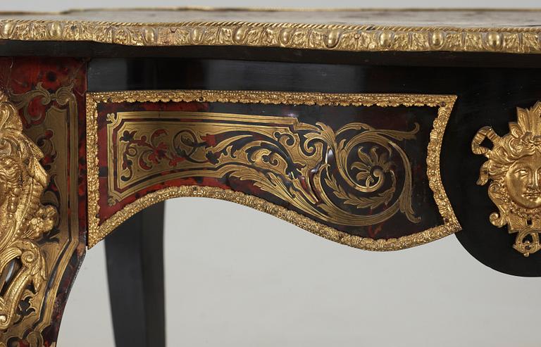 SALONGSBORD, Napoleon III-stil, Frankrike, 1800-talets andra hälft.