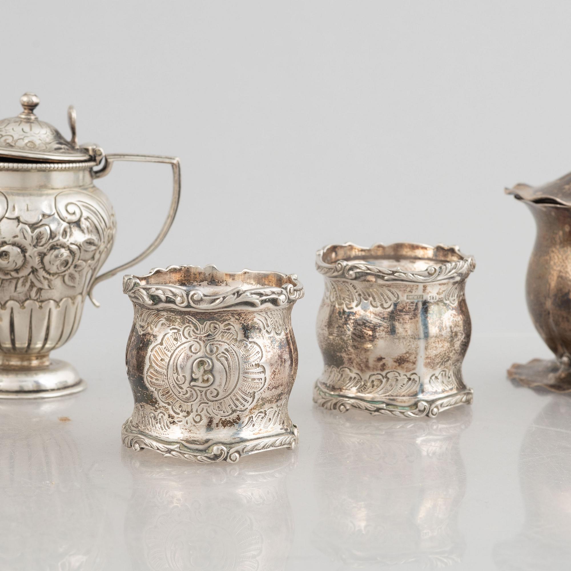 Eight silver pieces, England, Sweden, Germany and Norway, 19th-20th century.