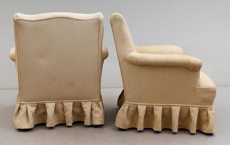 FÅTÖLJER, 1 par, 1900-talets första hälft.