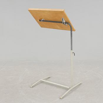 LÄSBORD, 1900-talets mitt.