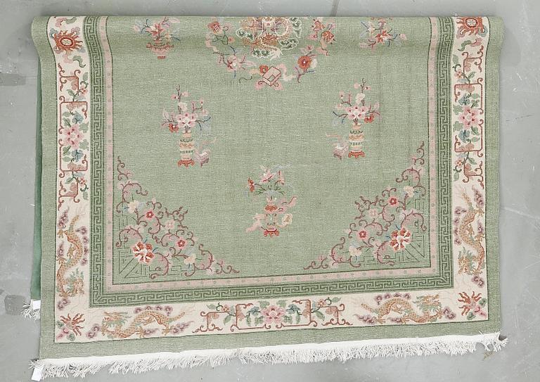 MATTA, Kina. Ca 340x238 cm.