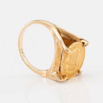 Ring in 14K gold with set coin.