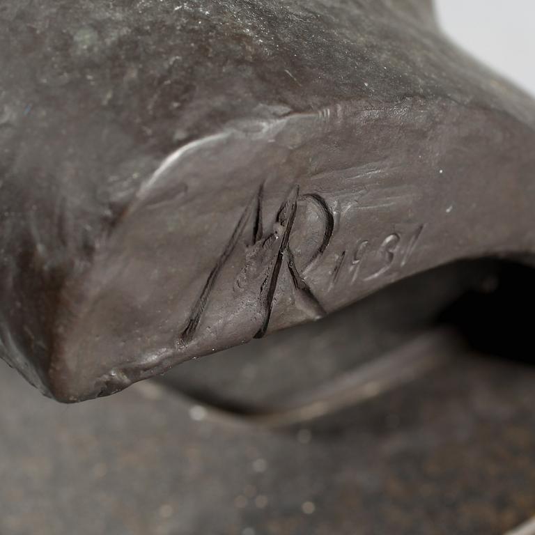 SKULPTUR, patinerad brons, monogramsignerad MR samt daterad 1931.