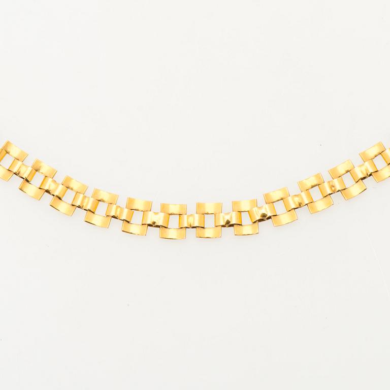 A NECKLACE, 14K gold. Kulakeskus, Helsinki Finland 1968.