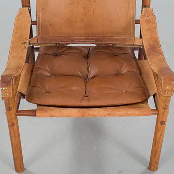 ARNE NORELL, fåtölj, "Sirocco", 1900-talets andra hälft. CITES-intyg.