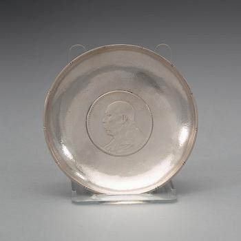 MYNTFAT, fem stycken, silver. Sing Kwong.