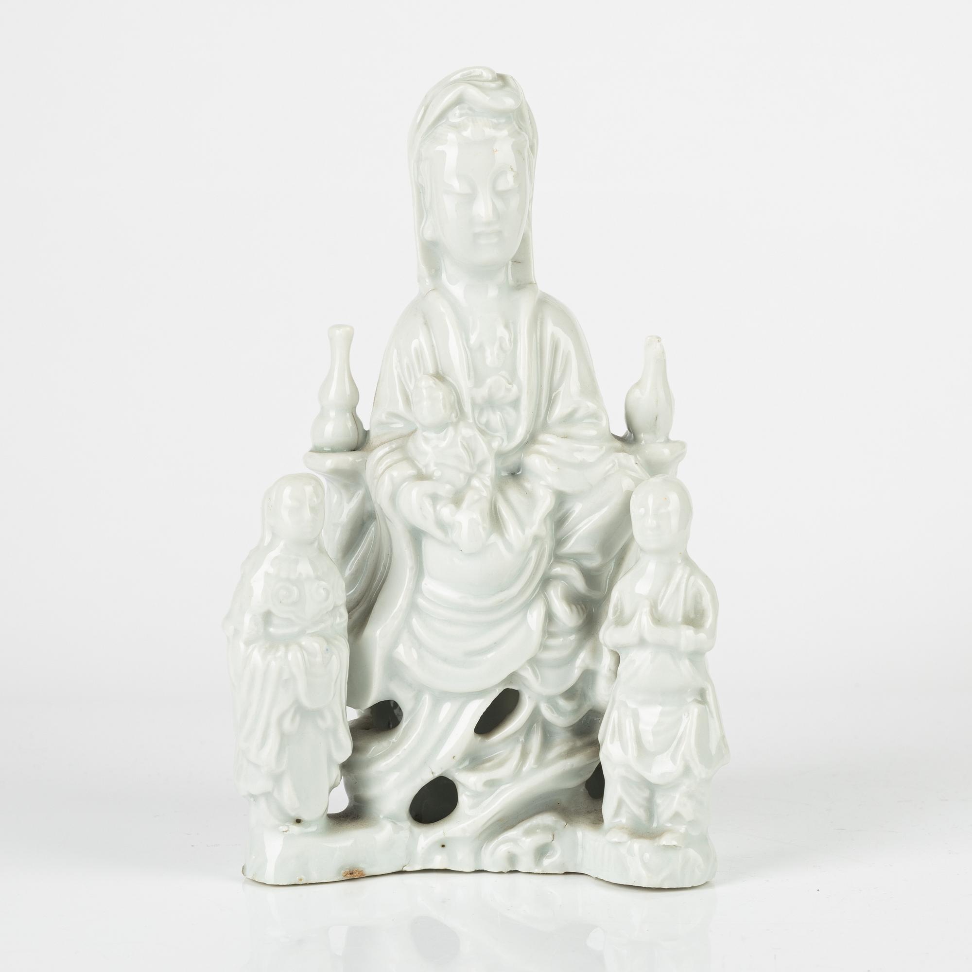 A blanc de chine figure, Qing dynasty, 19th century.