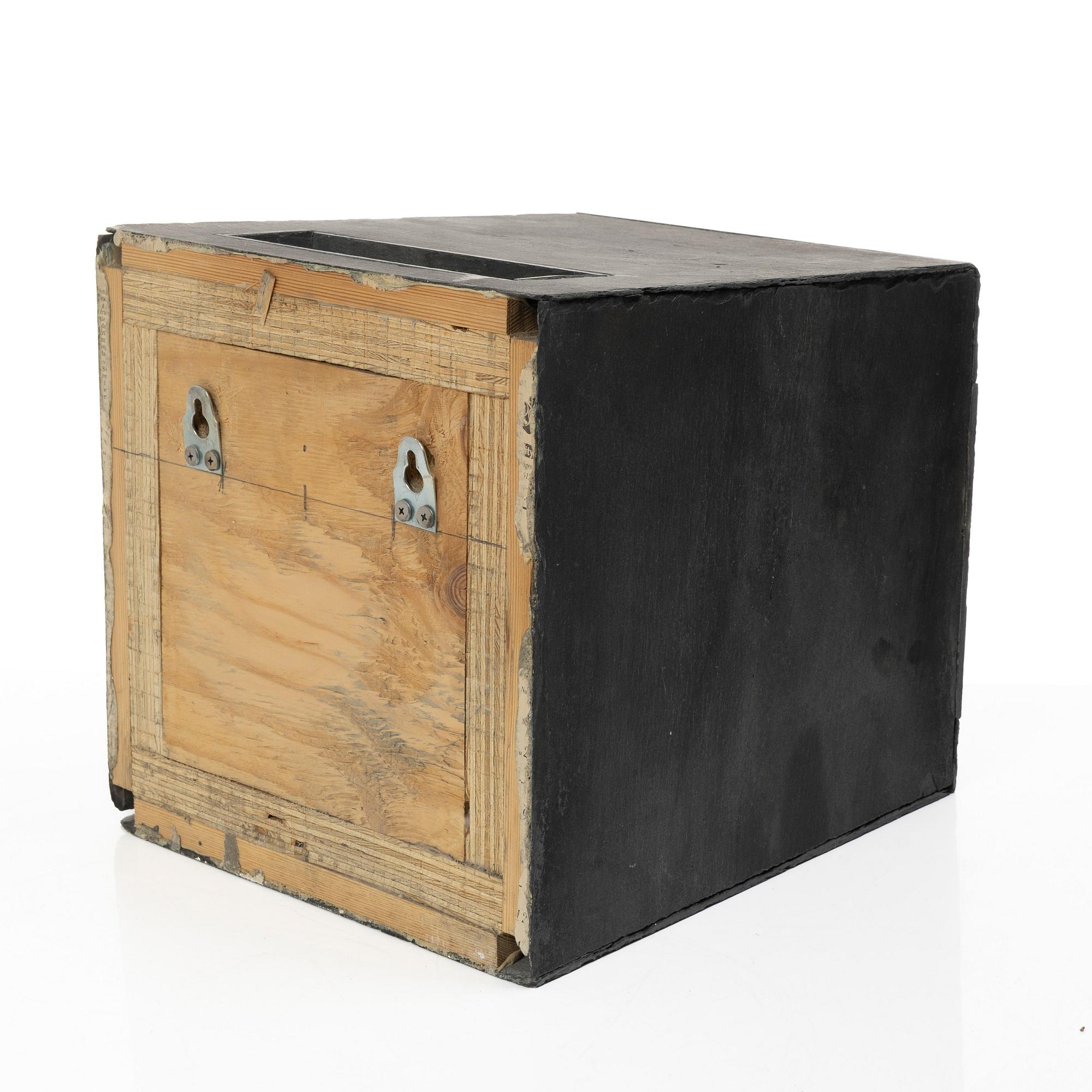 Kicki Berqvist-Selder, Byggnad.