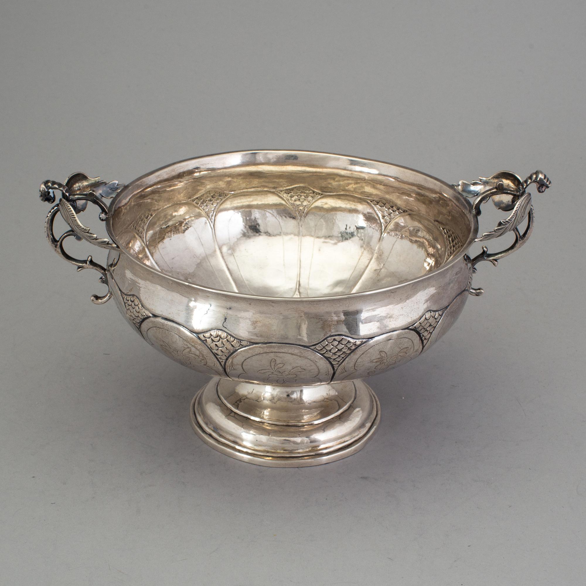 NILS GRUBB, Hudiksvall 1782, brännvinsskål, silver, vikt c:a 335 gram.