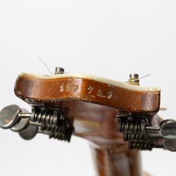 Herman Carlsson Levin, akustisk gitarr, "Modell 22", Sverige, 1945.