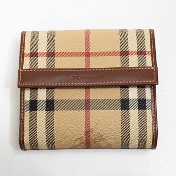 Burberry, väska samt plånbok.