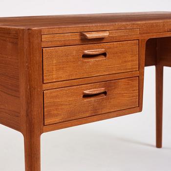 Hans J. Wegner, skrivbord  "JH -573", Johannes Hansen, Danmark 1950-tal.