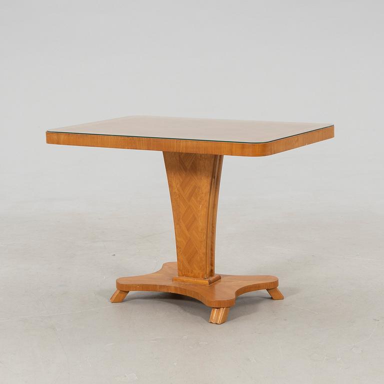 Coffee Table Swedish Modern 1940s.