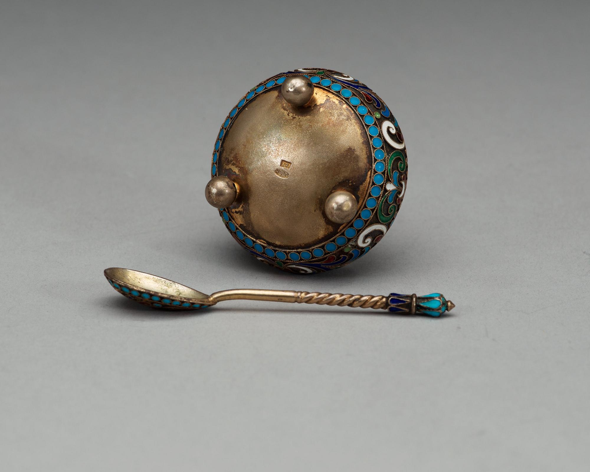 A Russian early 20th century silver-gilt and enamel salt and spoon, unidentified makers mark, St. Petersburg 1899-1908.