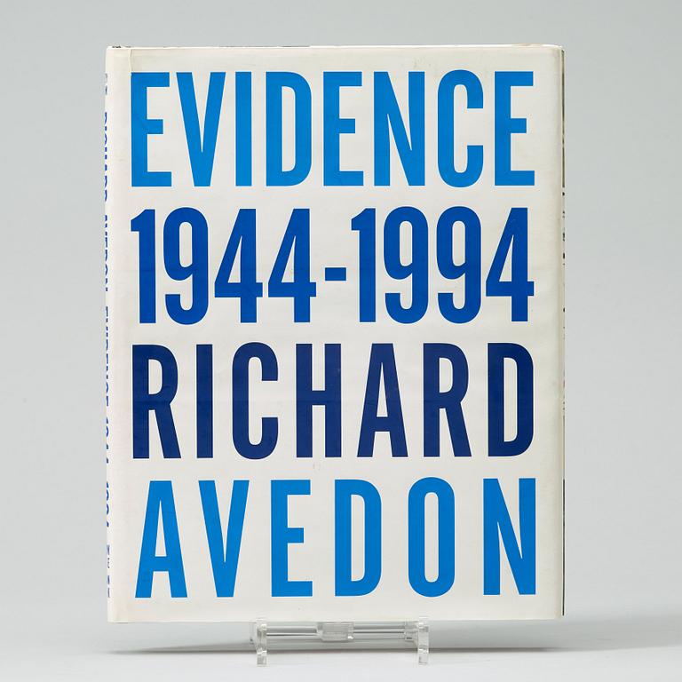 Photo books, 7 Richard Avedon.