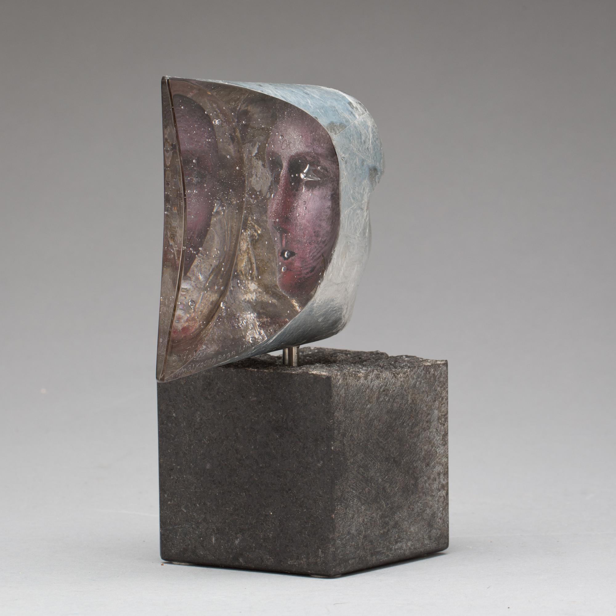 SKULPTUR, glas, Bertill Vallien, Lim.ED 500. Signerad och numrerad 7171031.