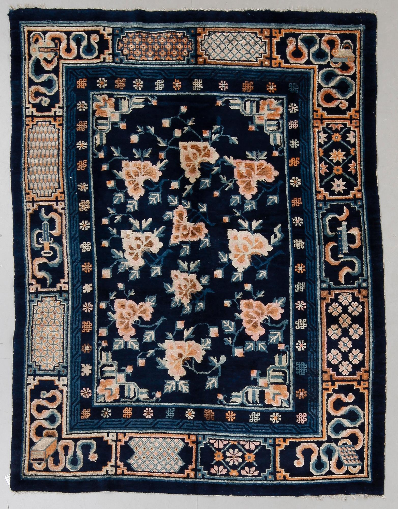 MATTA, antik Baotou, ca 214x161 cm.