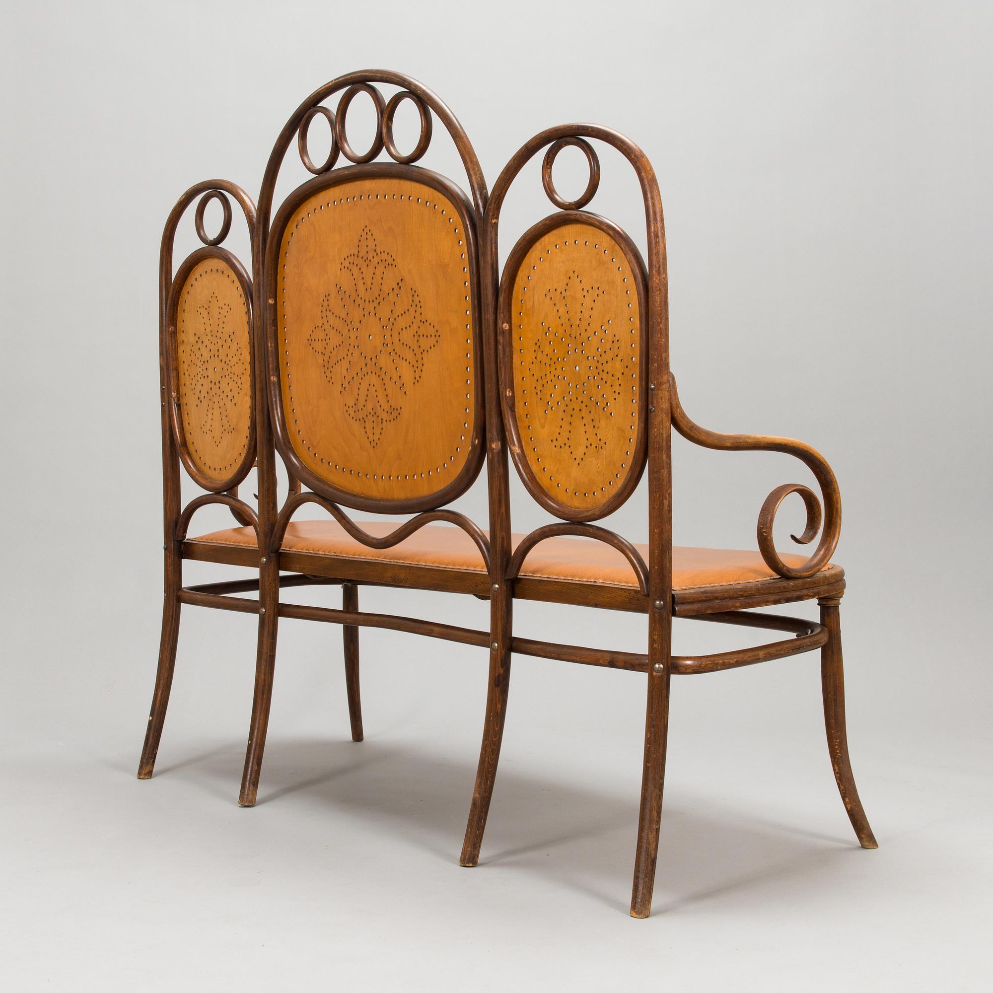 Soffa, Thonet-stil, 1900-talets början.