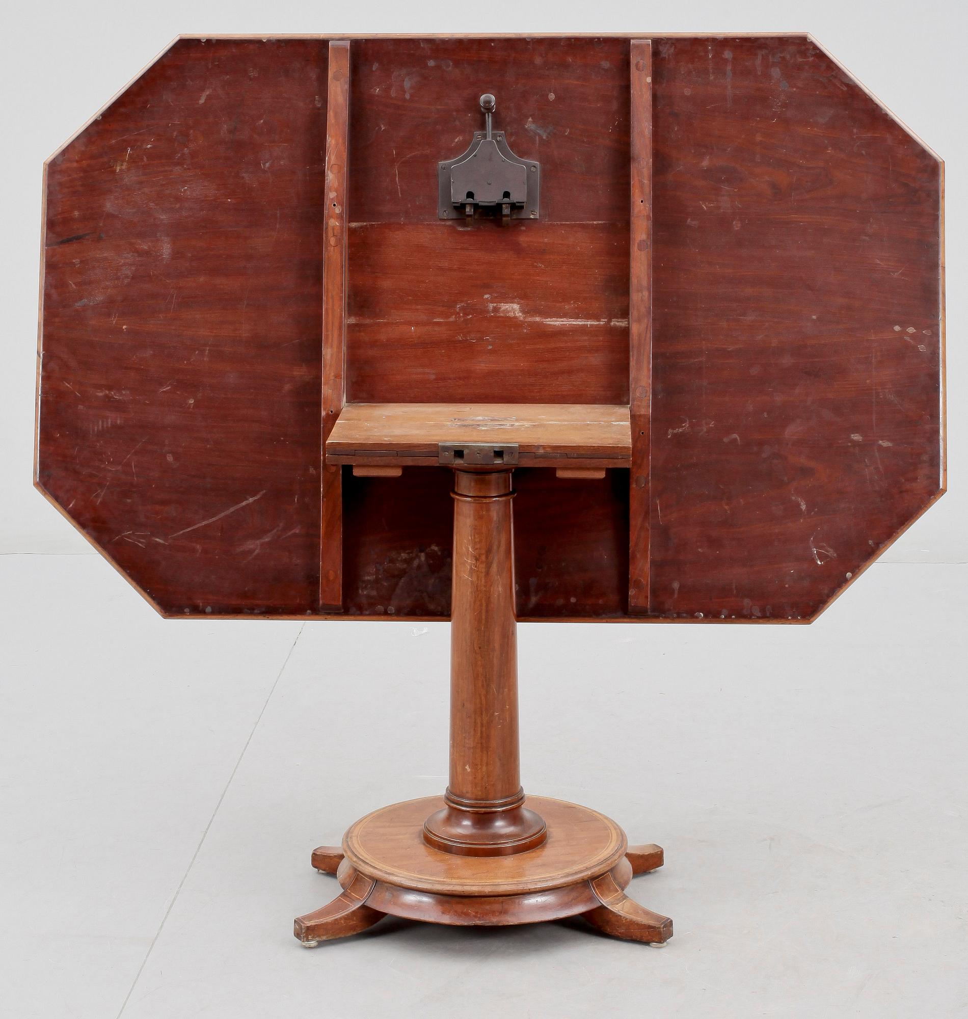 FÄLLBORD, senempire, Frankrike 1800-talets första hälft/mitt.