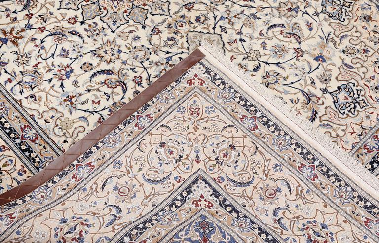 Matta, Nain, part silk, 285 x 197 cm.