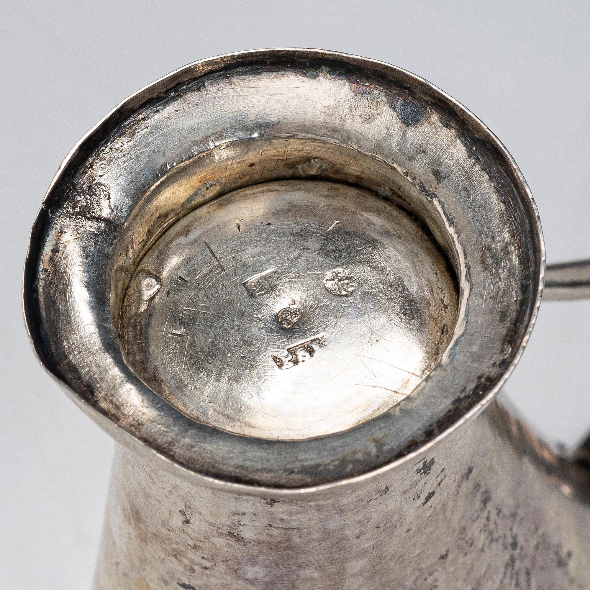 A set of silver, 5 pieces, 19th-20th century.