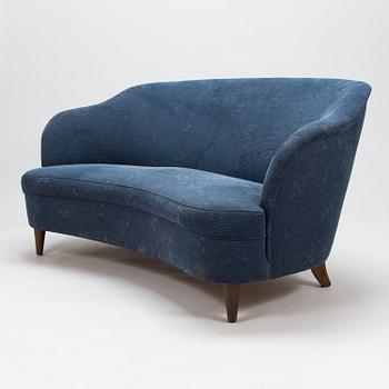 A mid-20th-century sofa.