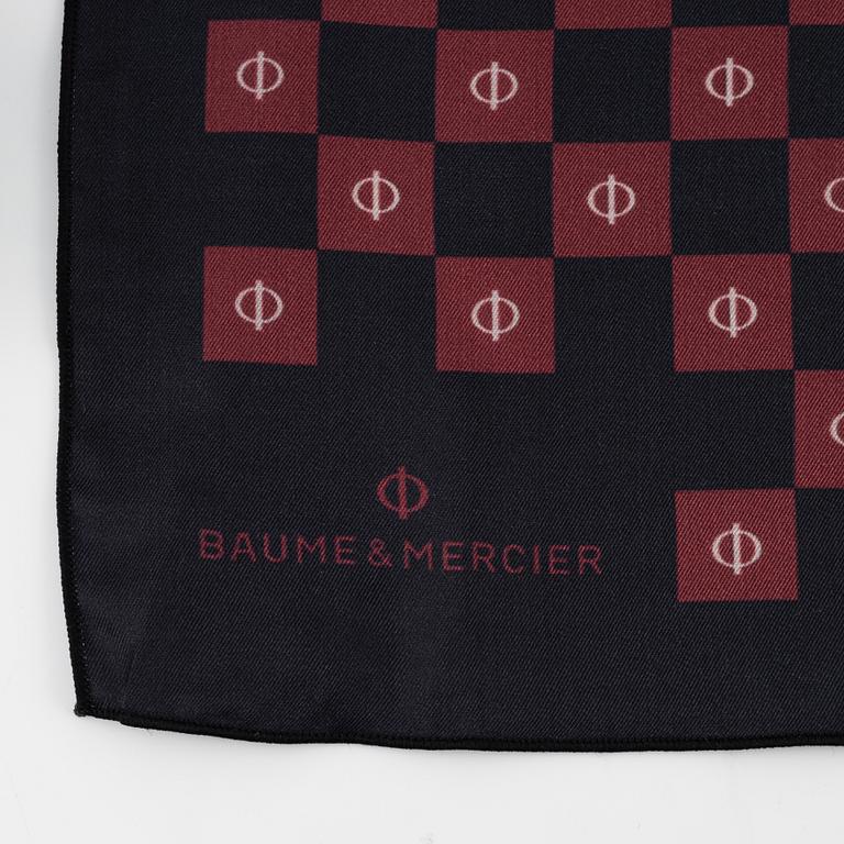 Baume & Mercier, scarf, 66 x 66 cm.