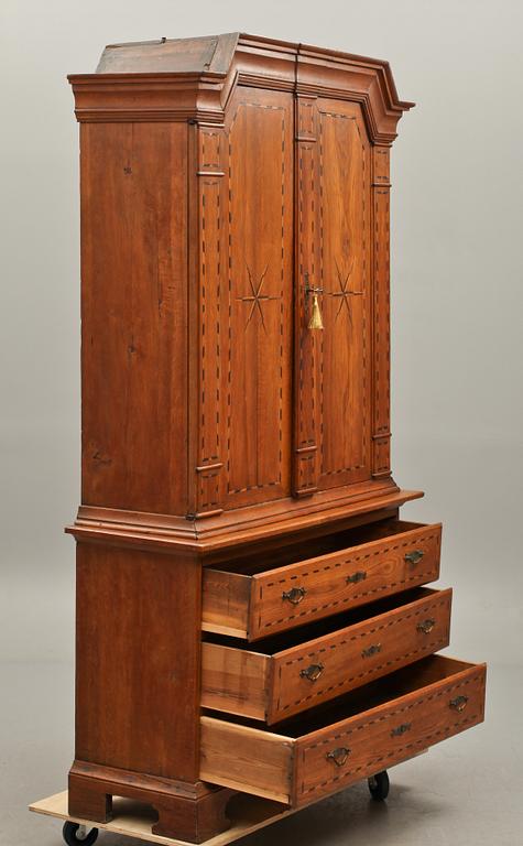 SALSSKÅP, 1700/1800-tal, trol. småland.